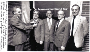 F25 Bouw-en Houtbond FNV jubilarissen, 1989